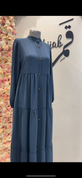 فستان ازرار عالطول قماش بارد