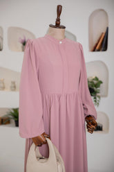 فستان سارة زهري فاتح