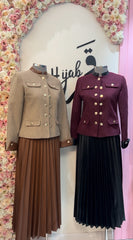 طقم تنورة وجاكيت