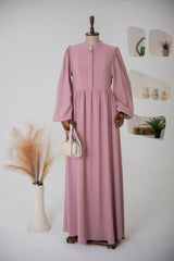 فستان سارة زهري فاتح