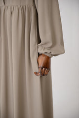 فستان ساره زيتي فاتح