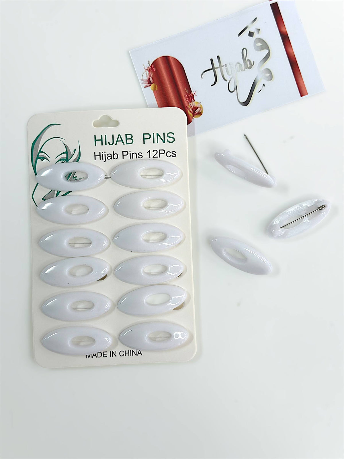 دبوس رقبة ابيض
